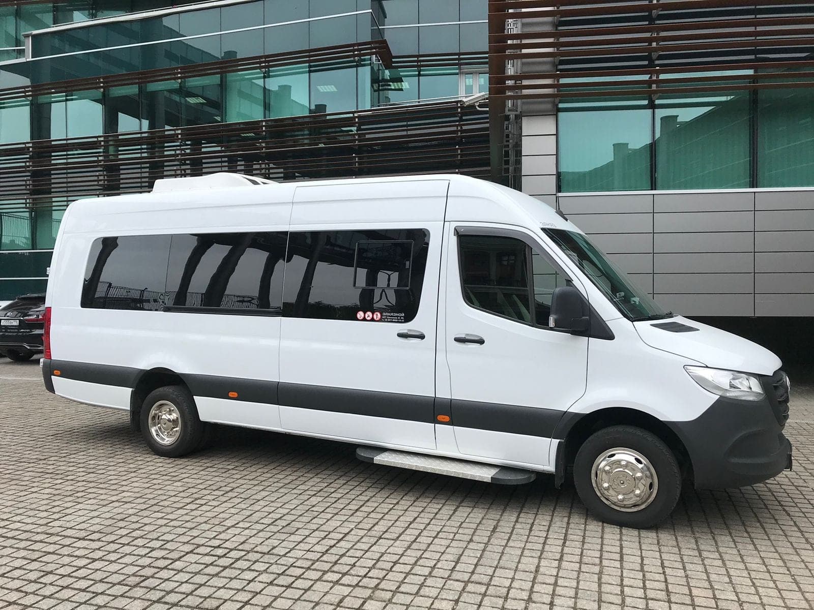 Mercedes-Benz Sprinter — Микроавтобус